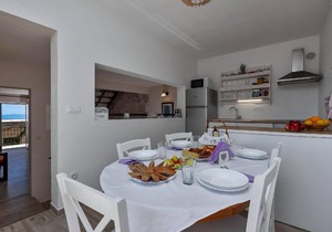 Holiday house Gornje Tučepi for 1 - 5 persons with 2 bedrooms - Holiday house