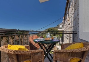 Holiday house Gornje Tučepi for 1 - 5 persons with 2 bedrooms - Holiday house