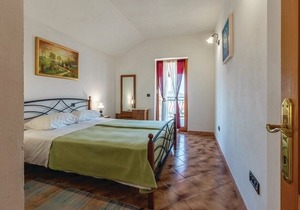 Holiday House Klarin with Sea View