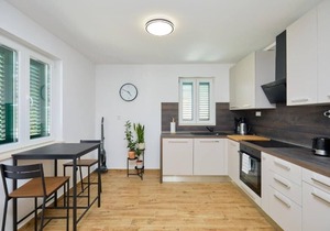 Holiday house Mokosica for 1 - 8 persons with 4 bedrooms - Holiday house