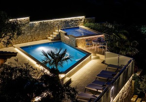 Holiday house Ražanj for 1 - 18 persons with 9 bedrooms - Row house