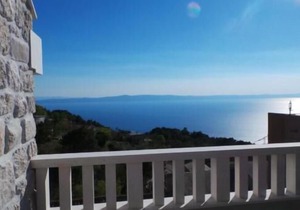 Holiday house Tučepi for 1 - 4 persons with 2 bedrooms - Holiday home