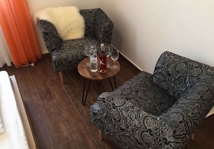 Holiday room with sea view