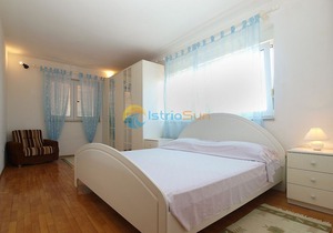 House 1946/24436 (Istria - Stinjan), 800m from the beach
