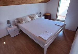 House Ivica1