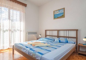 Jakov (ROJ431) by Interhome