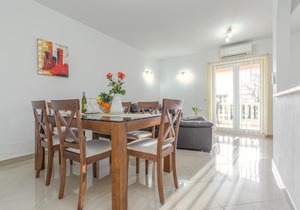 Koraca B4