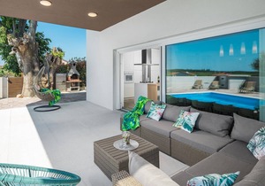 Look forward to a vacation in a very quiet location and leave everyday life behind!