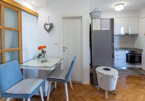 Lovely apartment in Blace with WiFi