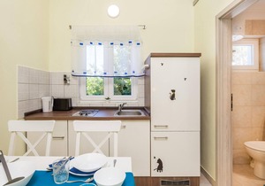 Lovely apartment in Kosljun with WiFi