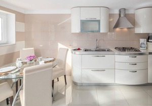 Lovely apartment in Ravni