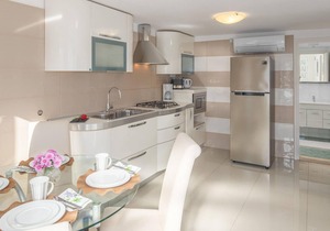 Lovely apartment in Ravni