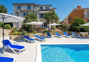 Lovely apartment in Rijeka with WiFi