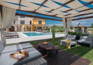 Lovely home in Bokordici