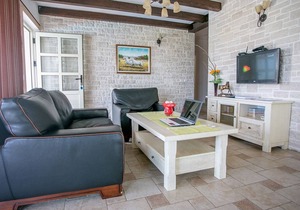Luxury villa with private, heated pool and panoramic view, 2 km from Sveti Lovrec