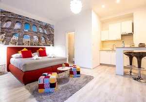 Marin Center Apartments (Amphitheatre)