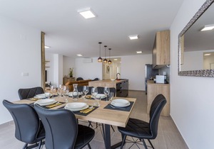 Modern apartment with sea view, 80 m to the beach - Pure Relax