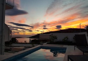 NEW! Seafront Vila Hrvatska