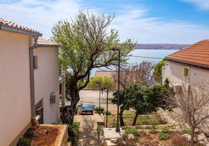 Nice apartment in Baric Draga with WiFi