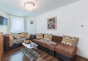 Nice Apartment In Fazana With Kitchen