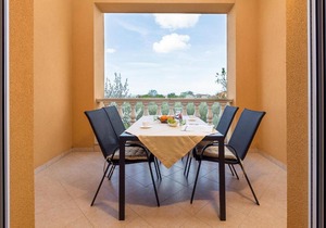 Nice apartment in Galizana with 1 Bedrooms and WiFi