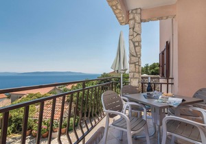 Nice apartment in Labin with WiFi
