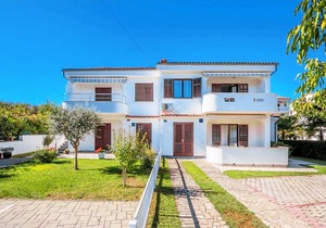 One bedroom apartment with terrace and sea view Vantačići, Krk (A-5313-a)