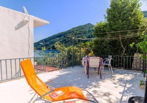 One bedroom apartment near beach Okuklje, Mljet (A-4912-f)
