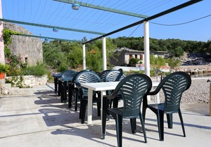 One bedroom apartment near beach Žuronja, Pelješac (A-10123-c)
