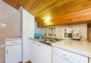 One bedroom apartment with terrace and sea view Vantačići, Krk (A-5313-a)
