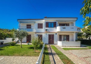 One bedroom apartment with terrace and sea view Vantačići, Krk (A-5313-a)