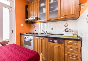 One bedroom apartment near beach Šparadići, Šibenik (A-10015-b)