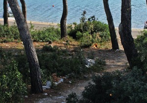 One bedroom apartment near beach Cove Mala Lamjana, Ugljan (A-8461-b)