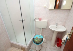 One bedroom apartment with terrace and sea view Ždrelac, Pašman (A-8514-c)