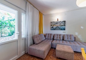 One bedroom apartment with terrace and sea view Jelsa, Hvar (A-4017-a)