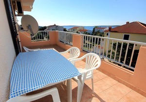 One bedroom apartment with terrace and sea view Mandre, Pag (A-3557-a)