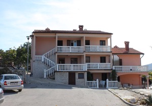 One bedroom apartment with terrace and sea view Duga Luka (Prtlog), Labin (A-2367-c)