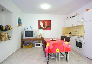One bedroom apartment with terrace Poljana, Ugljan (A-8523-b)