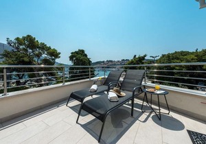 Orsan - Elegant apartment with private terrace