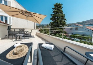 Orsan - Elegant apartment with private terrace
