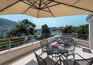Orsan - Elegant apartment with private terrace
