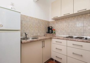 Pet Friendly Apartment In Dinjiska