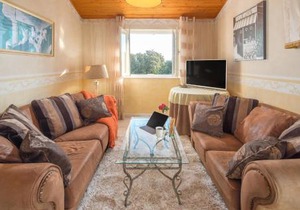 Pet Friendly Apartment In Ravni