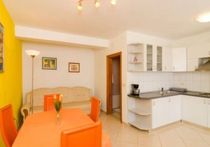 Plavac Mali by Interhome