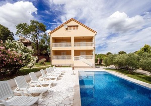 Poolincluded - Holiday Home Kakma