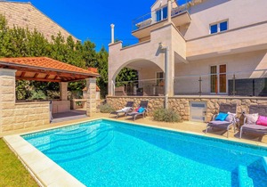 Riverside Place in Dubrovnik