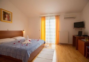 Room in Novalja with Seaview, Balcony, Air condition, WIFI (3764-4)