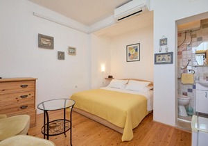 Room over Old town