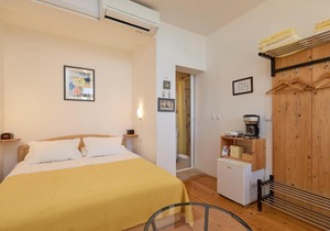 Room over Old town