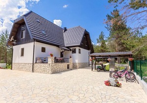 Rooms Željko Room with private bathroom